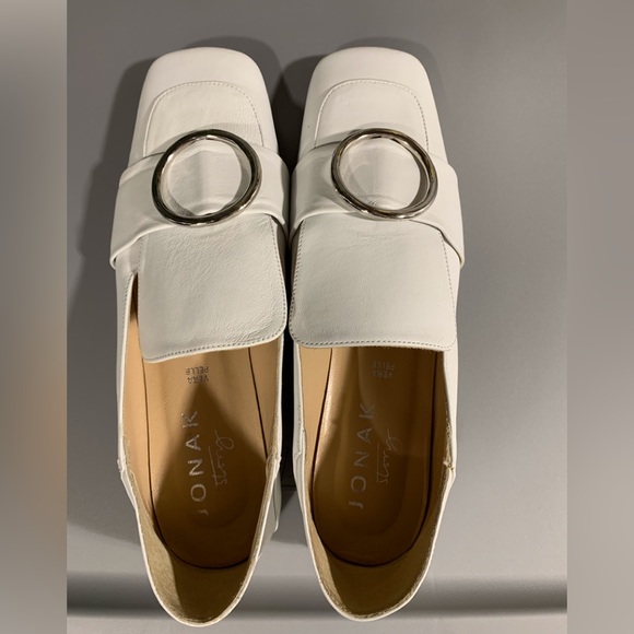 Perfect for summer white leather shoes - Picture 2 of 6